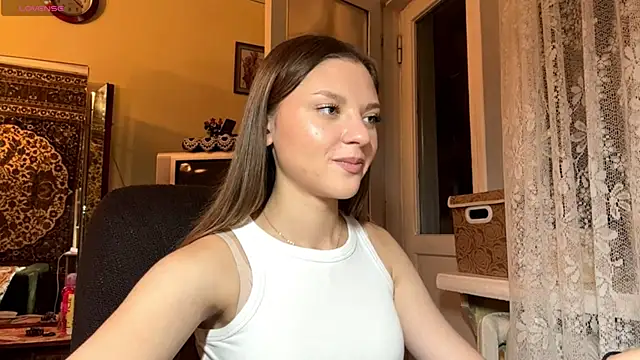 EnergeticMona's cam snapshot