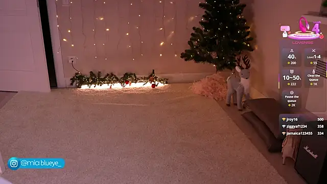 Miablueye live sex cam