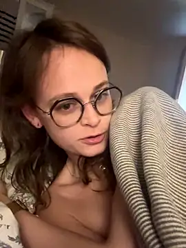 norafack33's cam snapshot