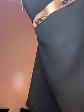 Jumanaa live sex cam