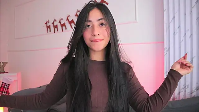 charlotterusso's cam snapshot