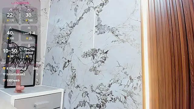 ROXXYBLOOM's cam snapshot