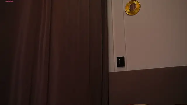 TastyPoint live sex cam