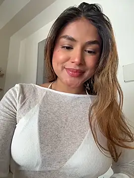 SaraParisi live sex cam