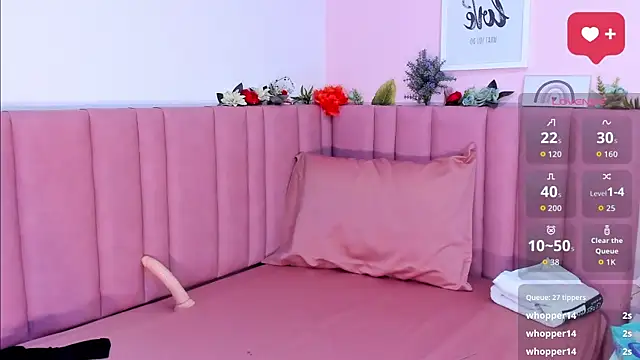 little_candygirl36_'s cam snapshot