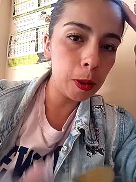 Nathaly_12 live sex cam