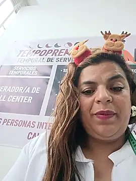 Mia-Glow live sex cam