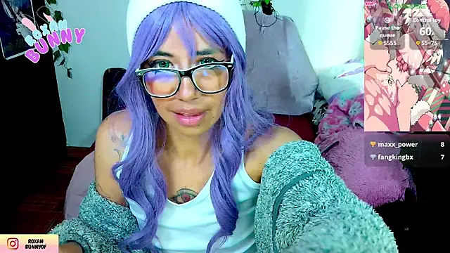 Roxanbunny1's cam snapshot