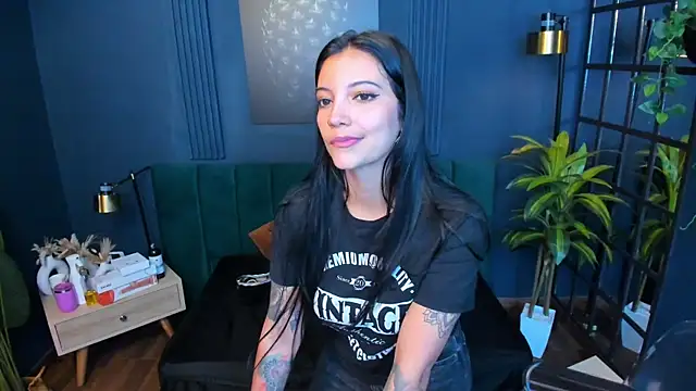 roxy_hell's cam snapshot