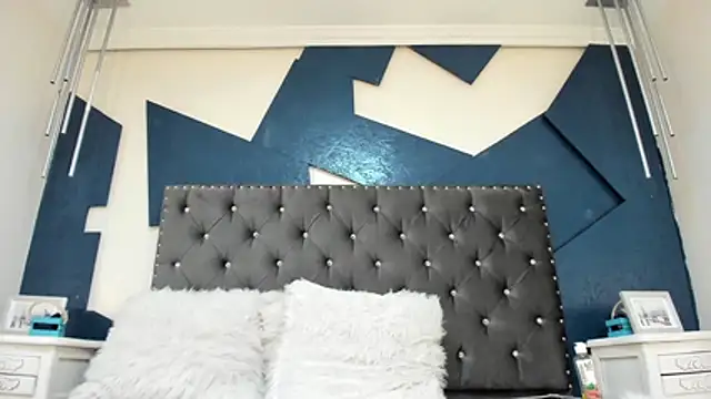 stefany_adams__'s cam snapshot