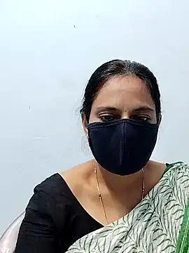 Queen-Neha's cam snapshot