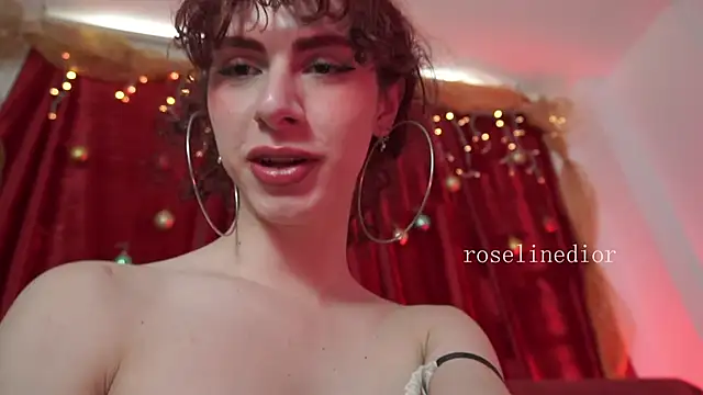 roselinedior live sex cam