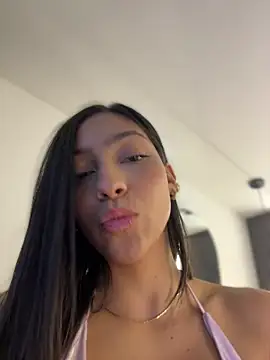 Ema_azel's cam snapshot