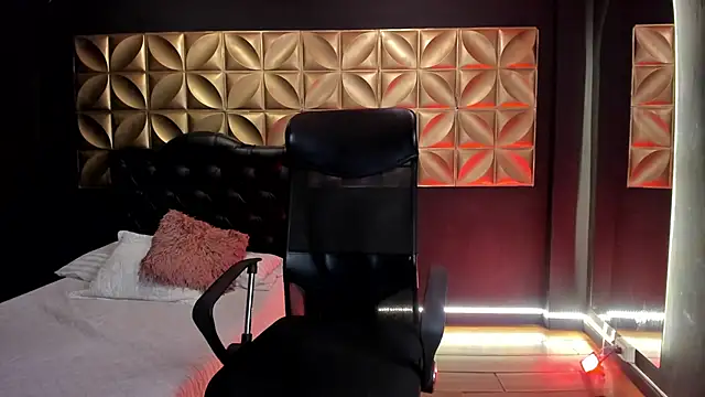 lovenatasha_'s cam snapshot