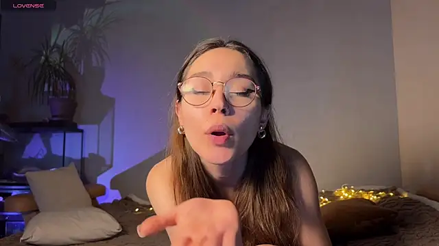 Lin_Cherie's cam snapshot