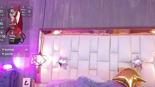 Foxxy_Doll live sex cam