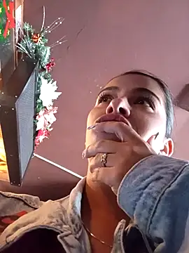 Nathaly_12's cam snapshot