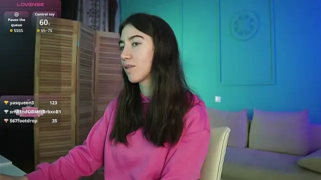 Belle_Via's cam snapshot