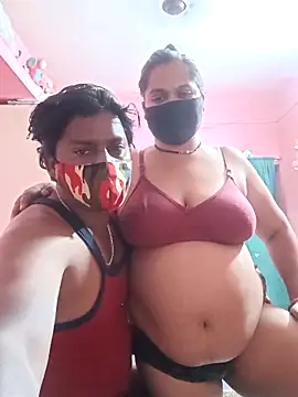 Marathicoupl123's cam snapshot