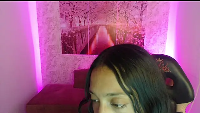 Aylanny_m's cam snapshot