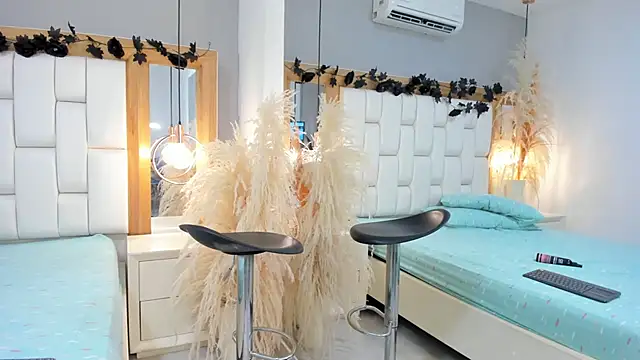 LunaCuute's cam snapshot