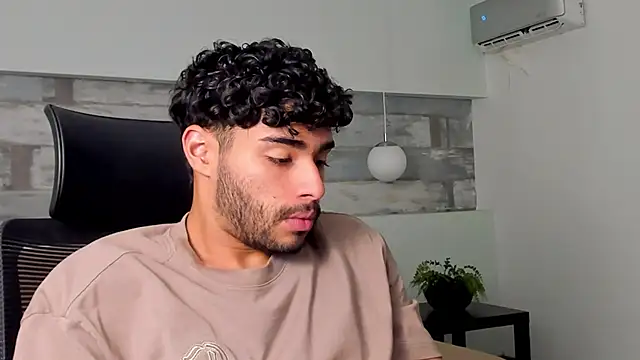 RaphaelDufort's cam snapshot