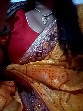 Taniya-2025's cam snapshot