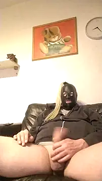 Knuffelstaaff123 live sex cam