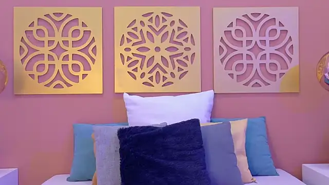 Pettite_Alice's cam snapshot