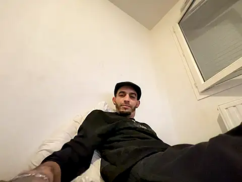 rebeu31313 live sex cam