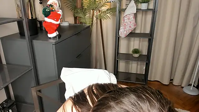 ThelmaJusto live sex cam