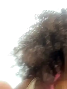 ZahhyGrey's cam snapshot