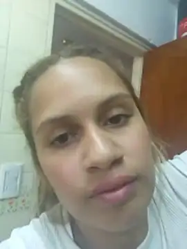 Amelicandy's cam snapshot