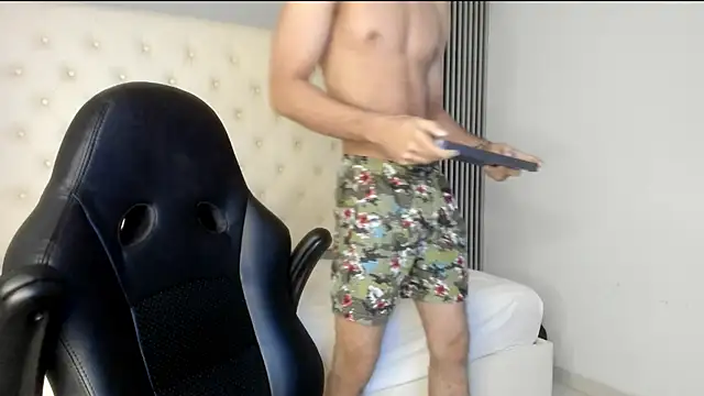 nathan_shimmer's cam snapshot