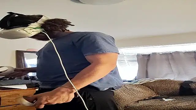 Iamtheshow live sex cam