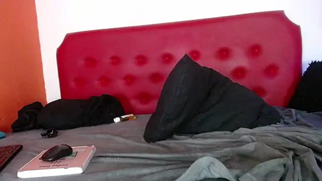 CindyandCarlo's cam snapshot