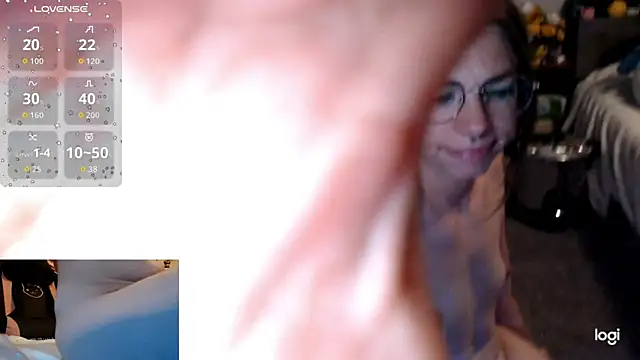 KierBearKisses's cam snapshot