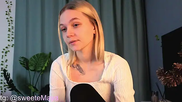 KelleDomin's cam snapshot