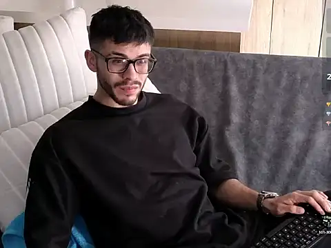 Phantom_Bigger1 live sex cam