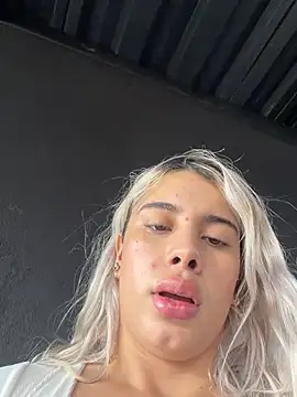 YouCandiSumisa's cam snapshot