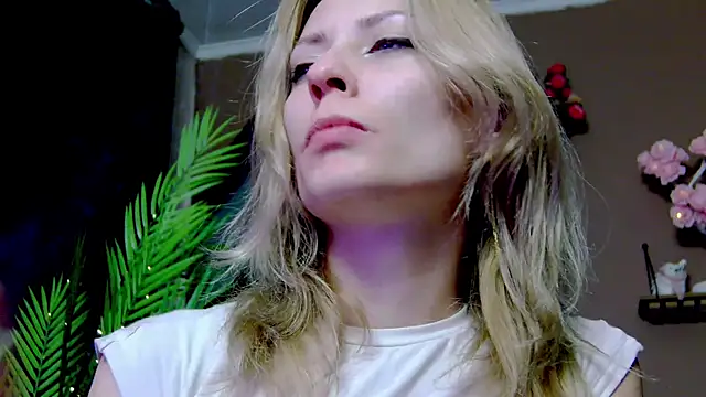 karo123421's cam snapshot