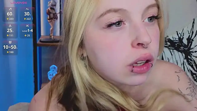 ElvenQueen's cam snapshot