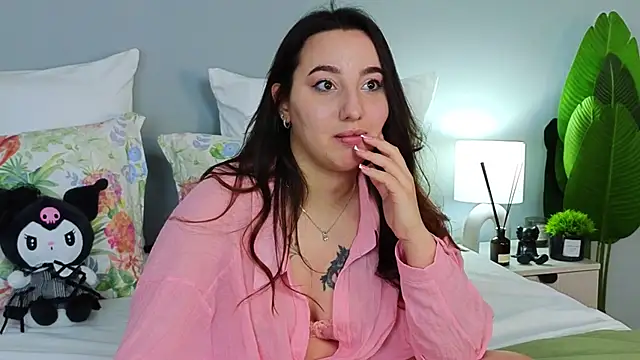 EllyEvance's web cam