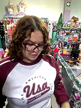 ROSALIASEXSHOP's cam snapshot