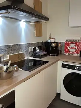 lola_tentatiion's cam snapshot