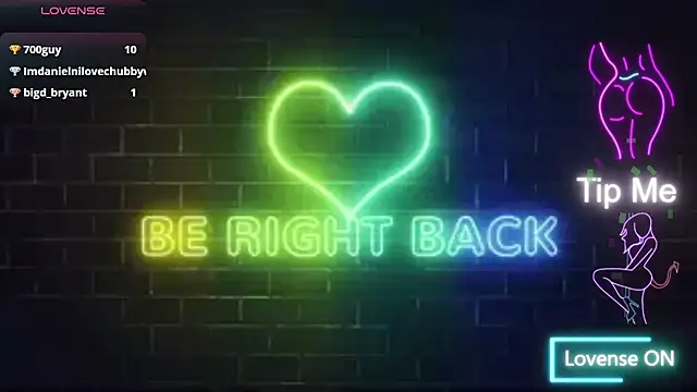 MrAndMrsCrook live sex cam