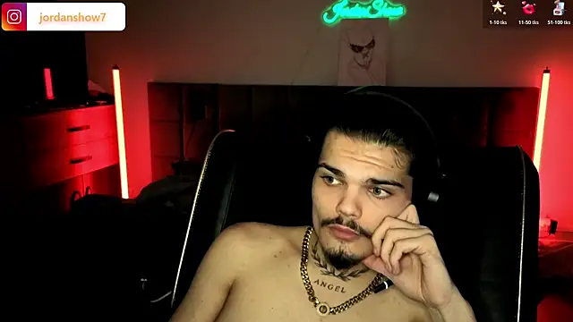 JordanShow live sex cam