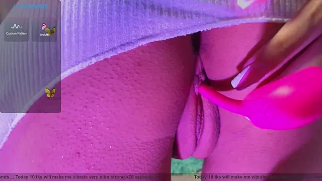 tiffany_johnson11 live sex cam