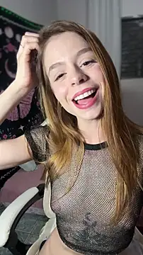 ---Red-haired-Fox--- live sex cam