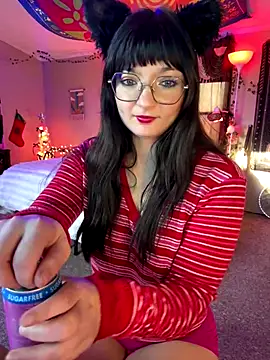 urpuppymoon's cam snapshot